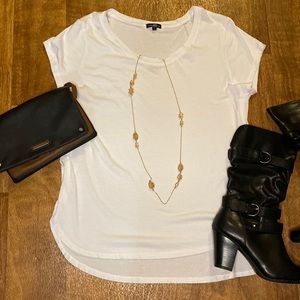 NWOT Women’s White Tee Size L